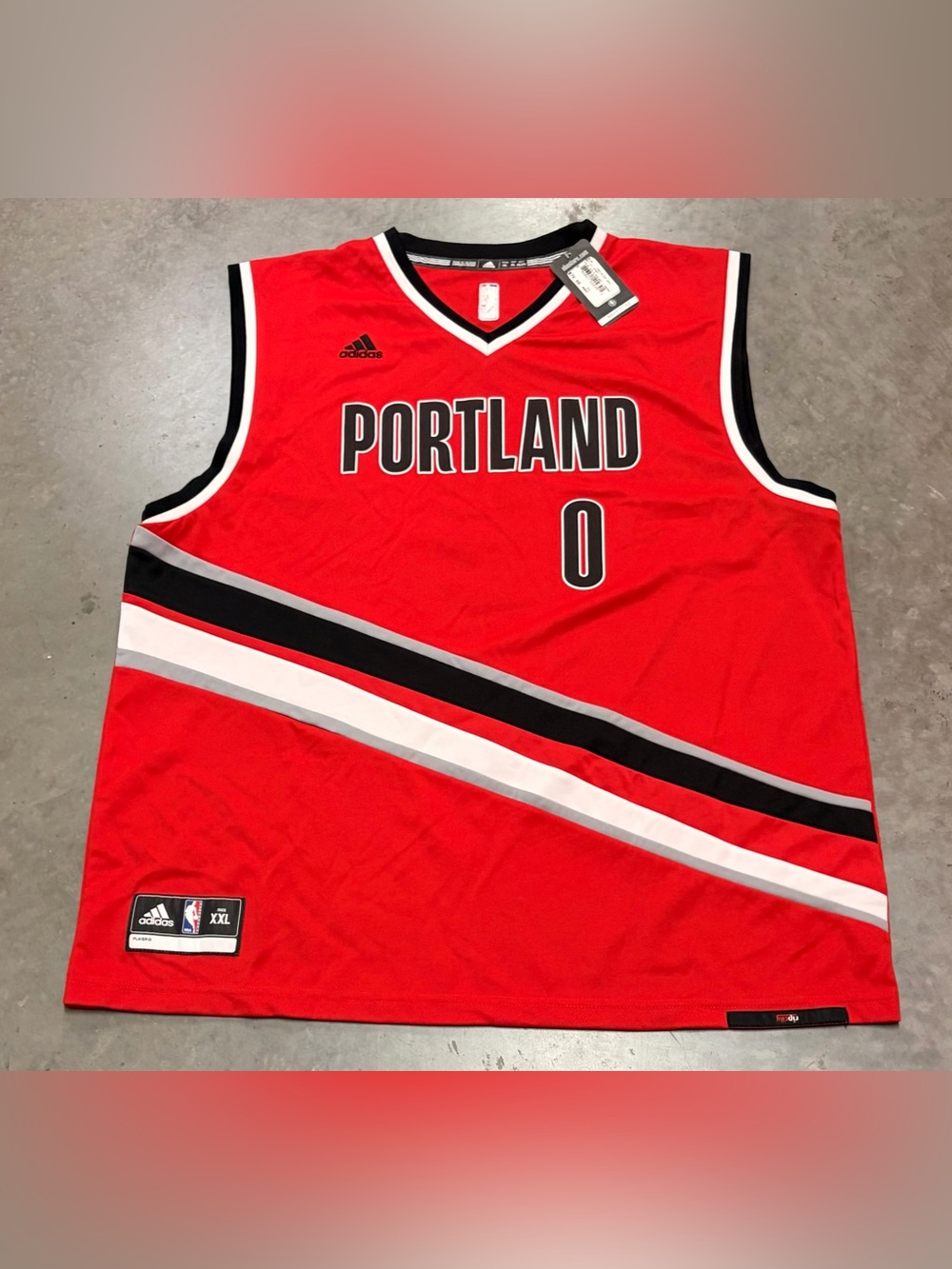 Adidas Portland Trailblazers Damian Lillard Red Basketball Jersey NWT #0